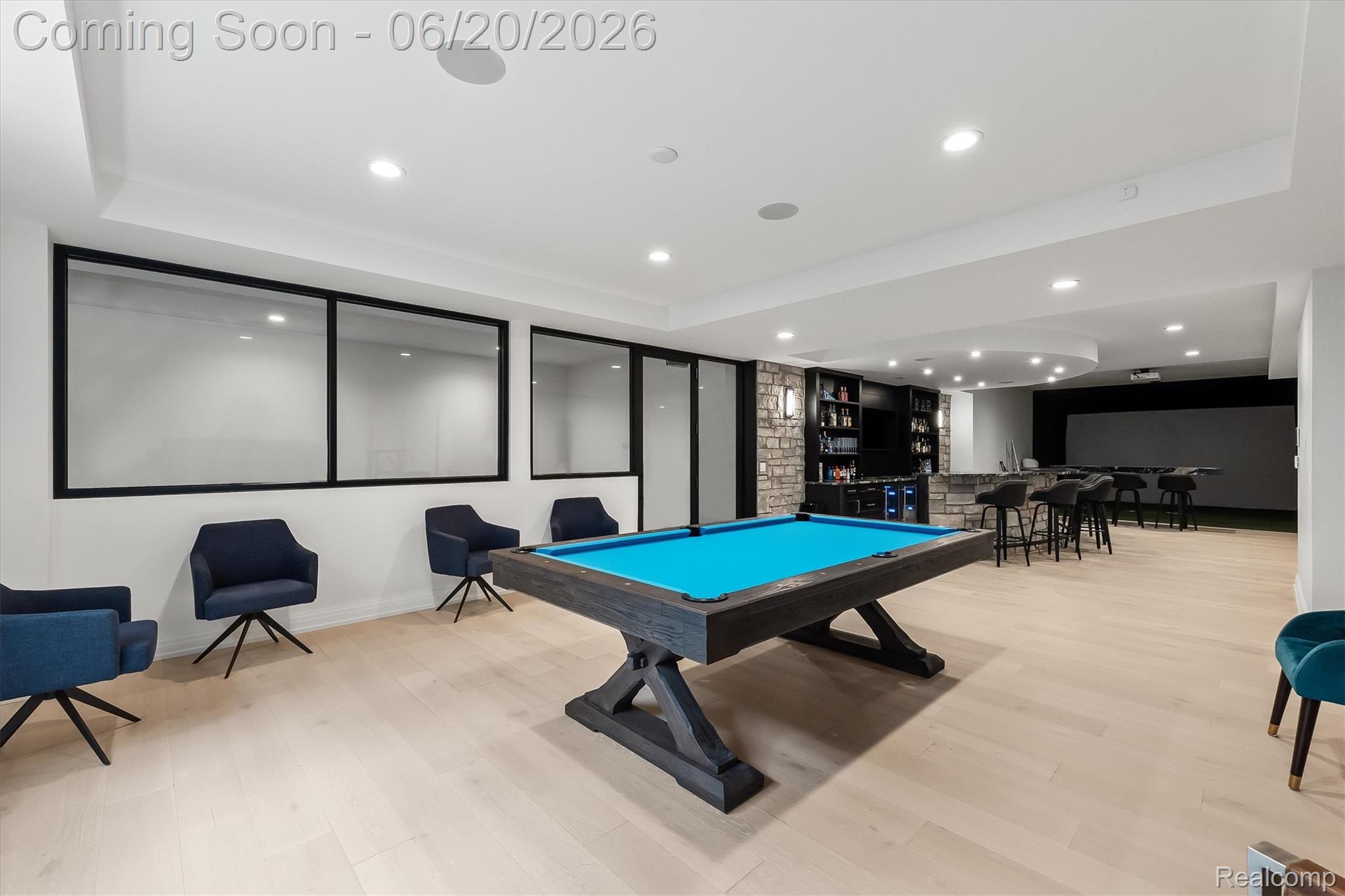5200 Windingwood Drive