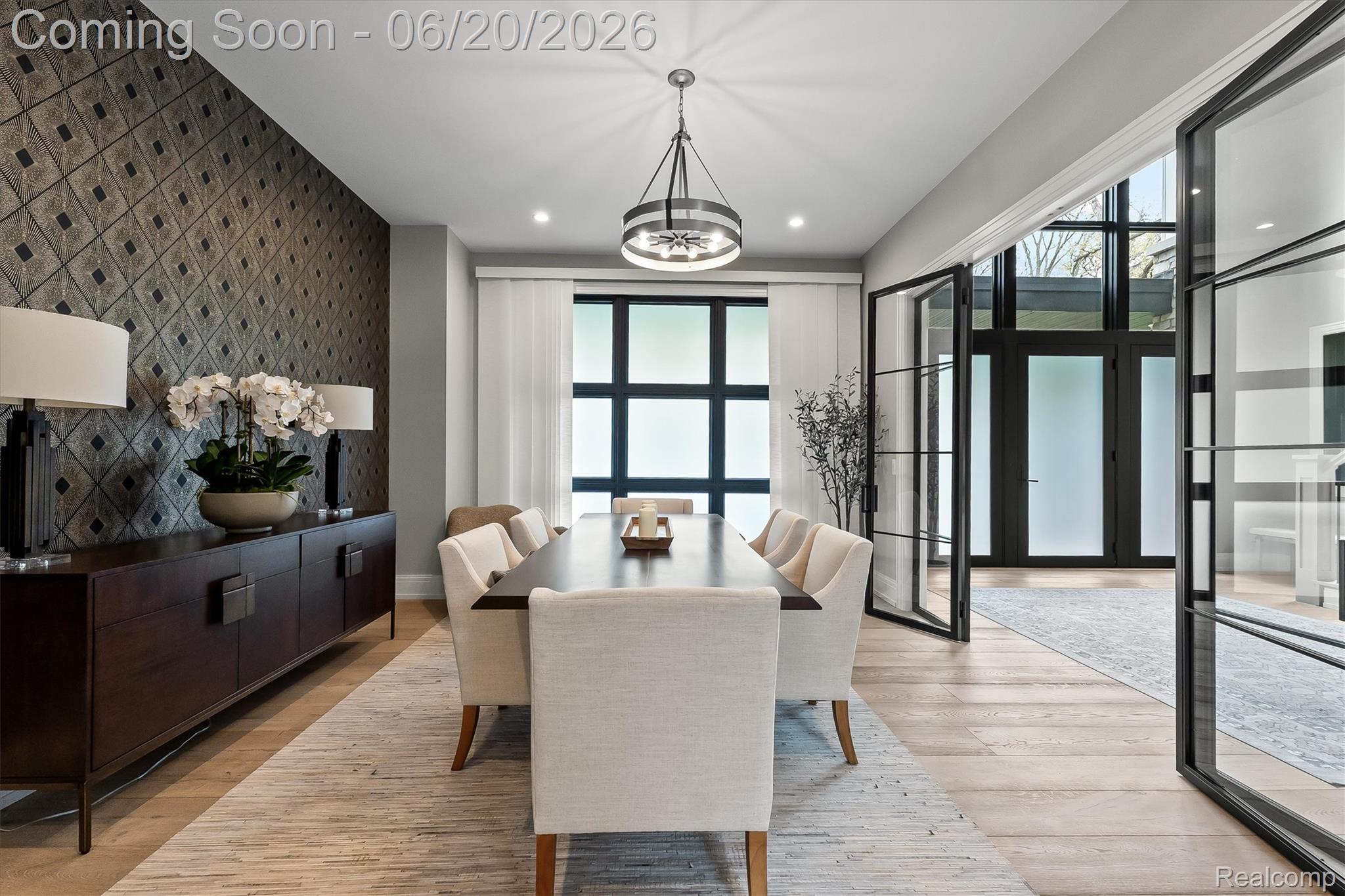 5200 Windingwood Drive