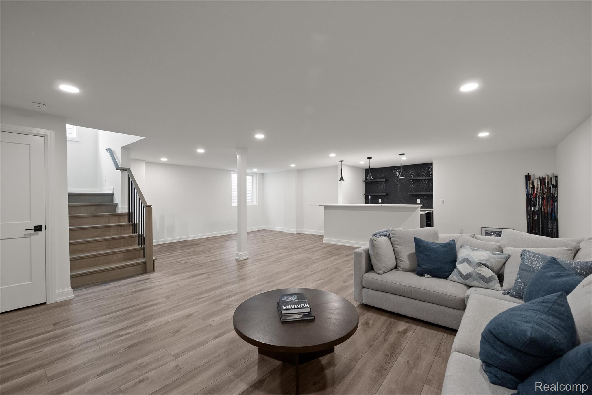2663 Dorchester Road