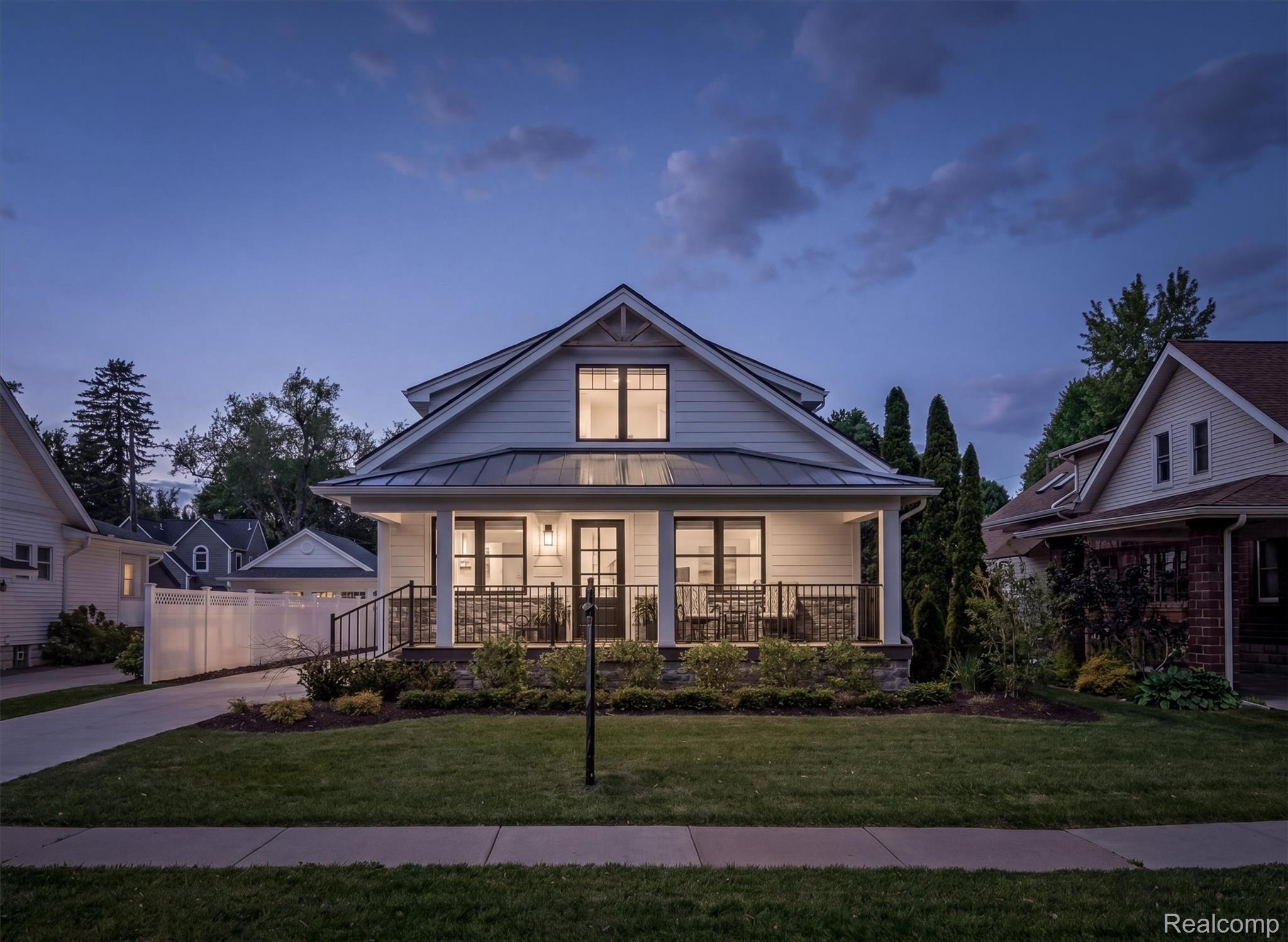 347 Highland