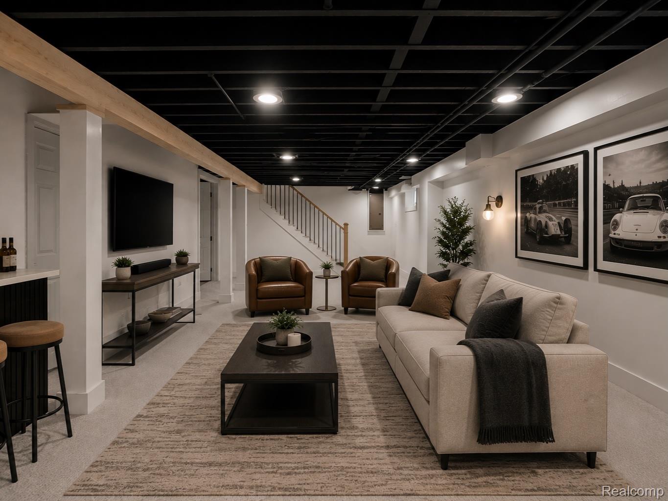 347 Highland