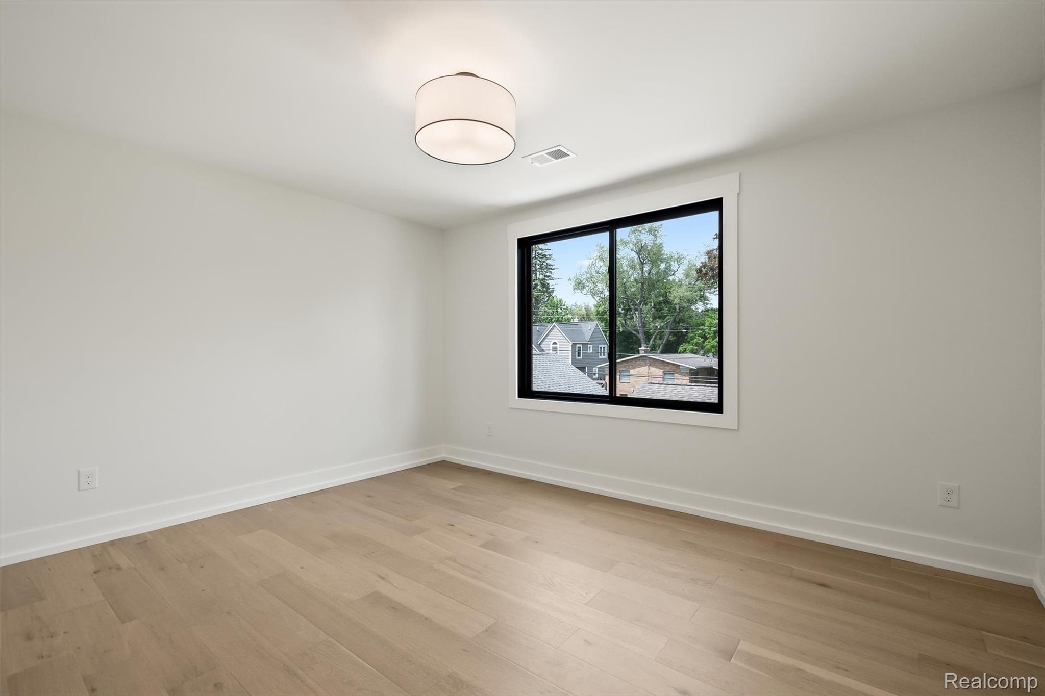 347 Highland