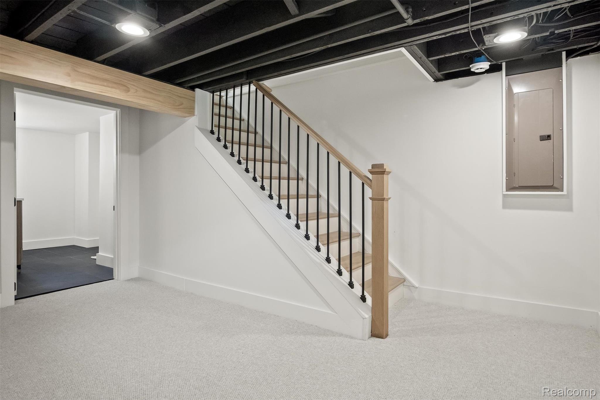 347 Highland