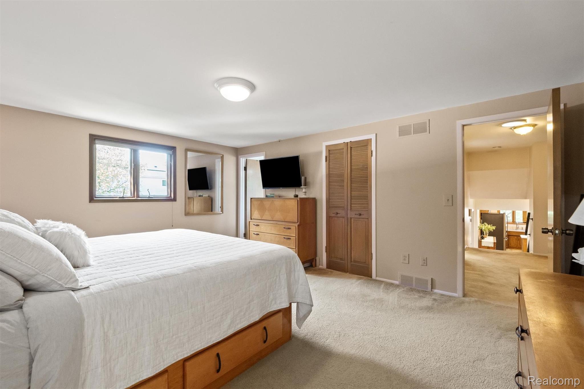2366 Cumberland Drive