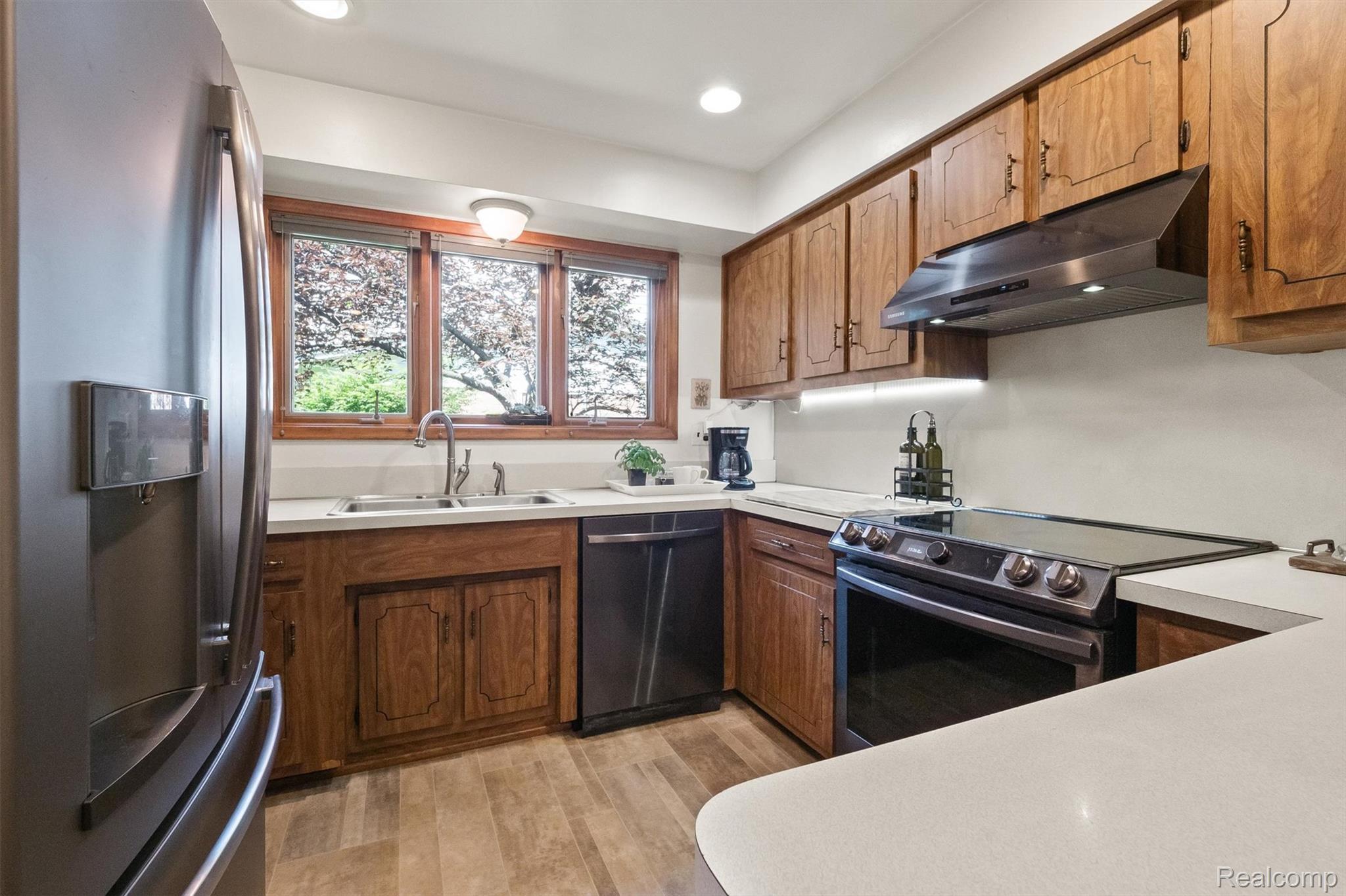 2366 Cumberland Drive