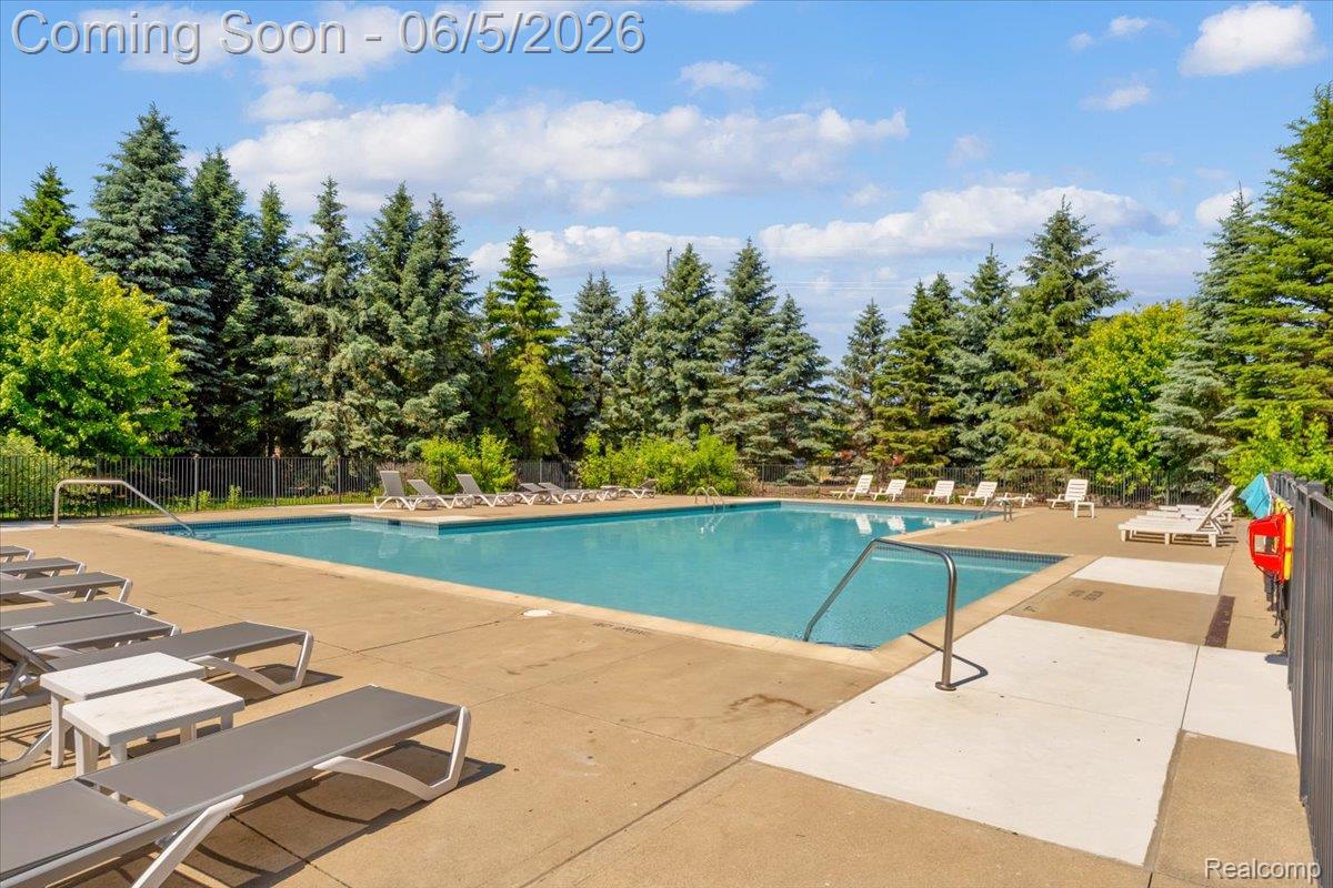 48794 Freestone Drive
