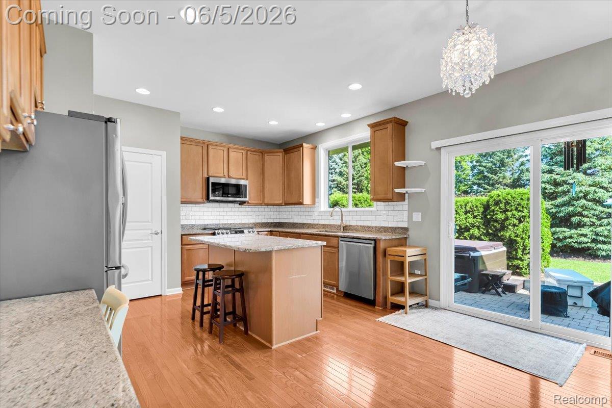 48794 Freestone Drive