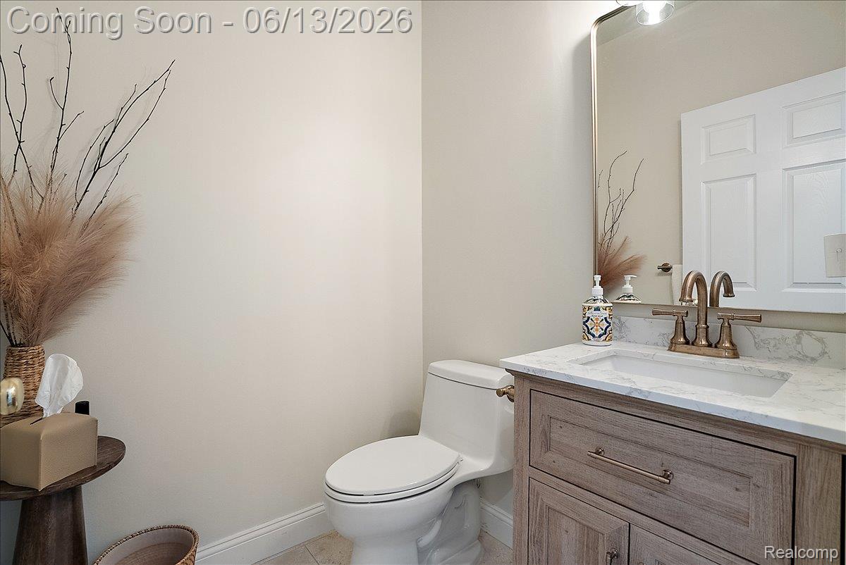 169 Paton Way 12