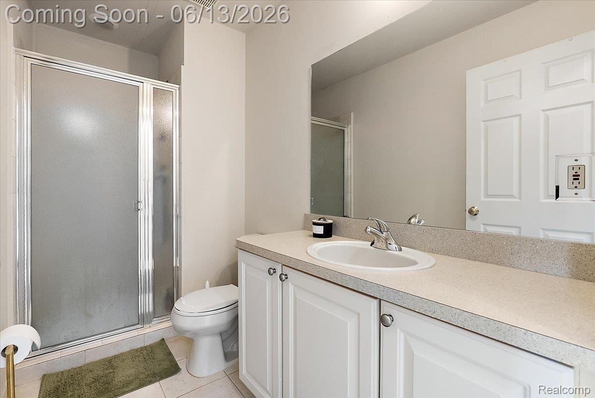 169 Paton Way 12