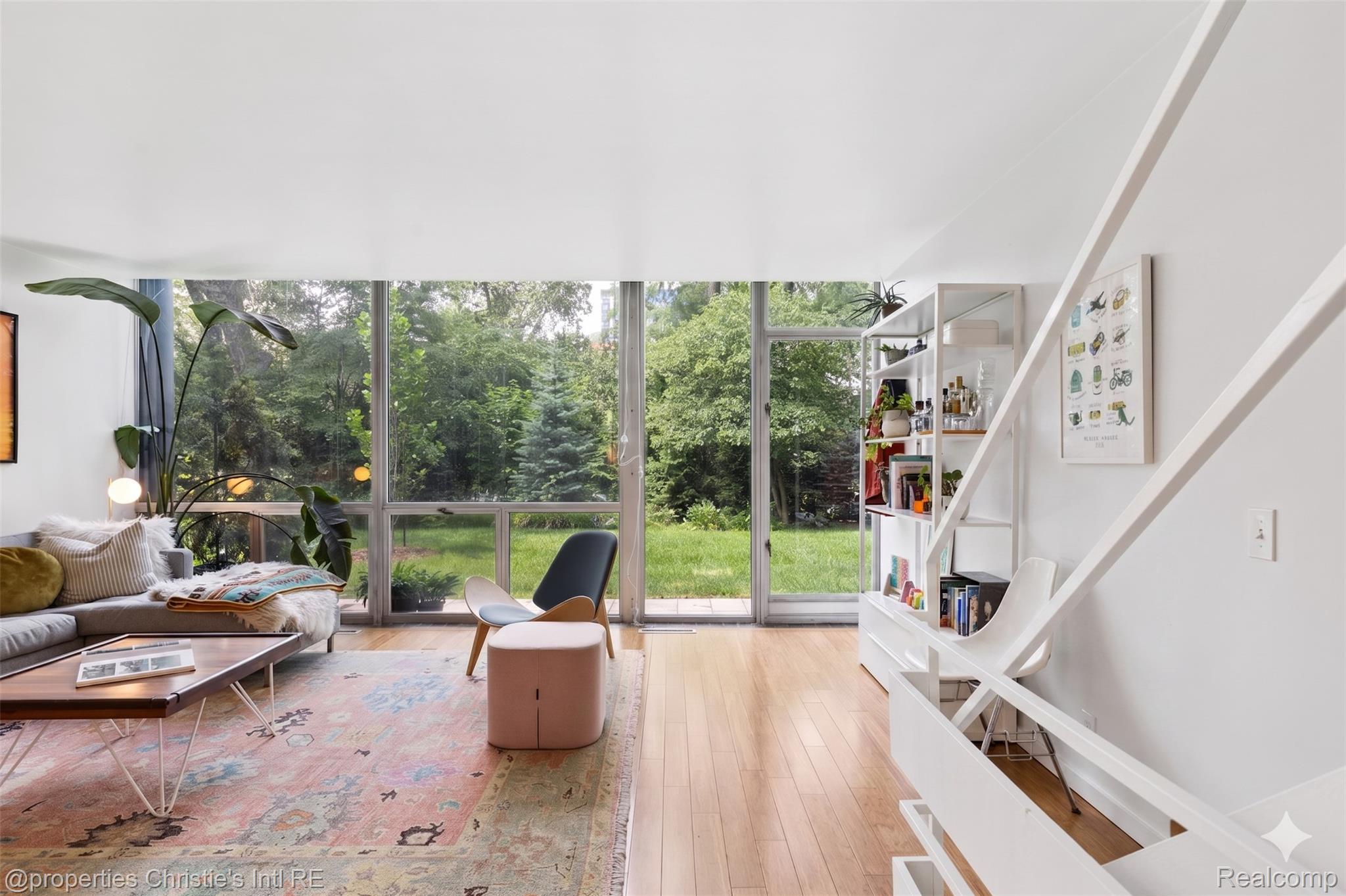 1313 Joliet Place