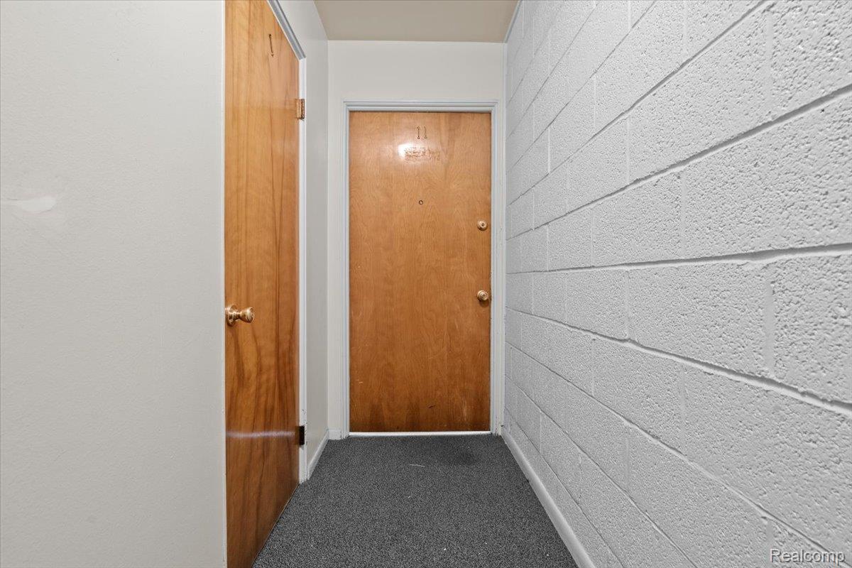 3220 Shenandoah Drive Unit: 11