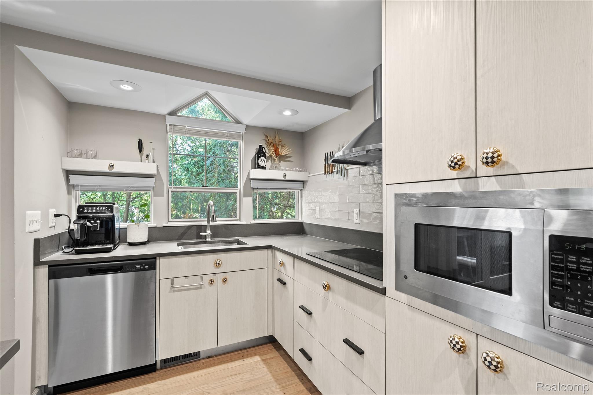 1057 N Old Woodward Avenue