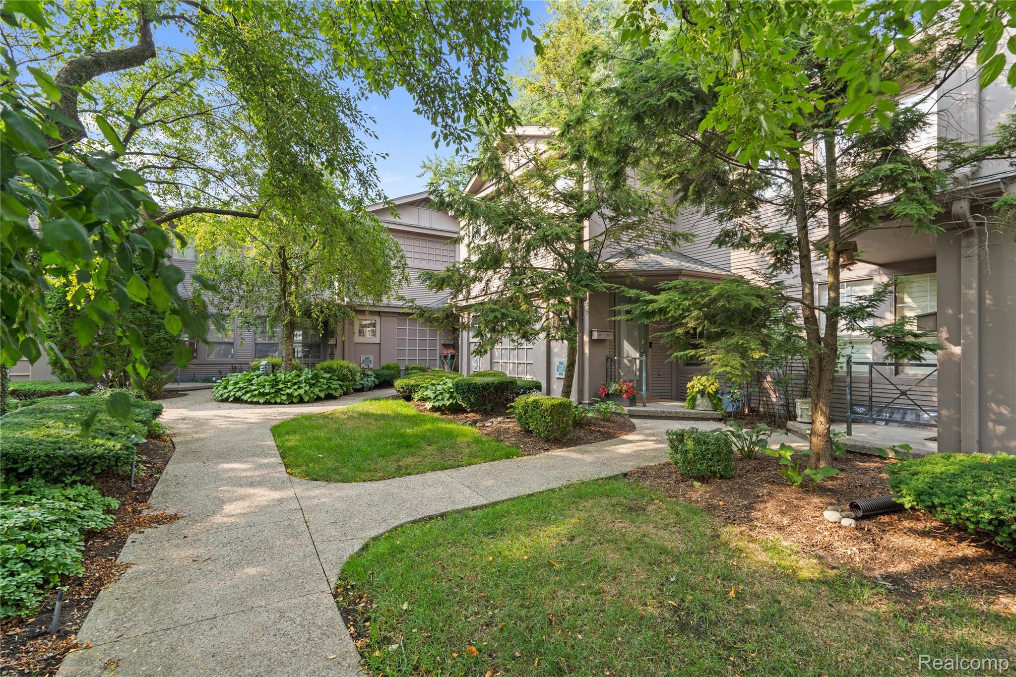 1057 N Old Woodward Avenue
