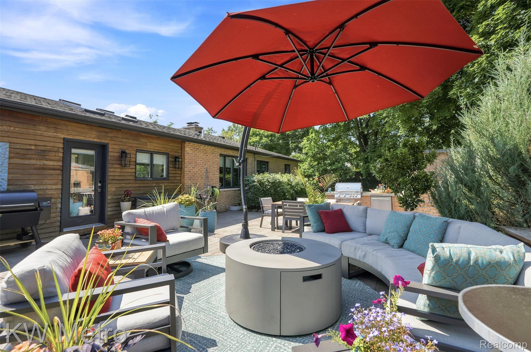 27861 Green Willow Street