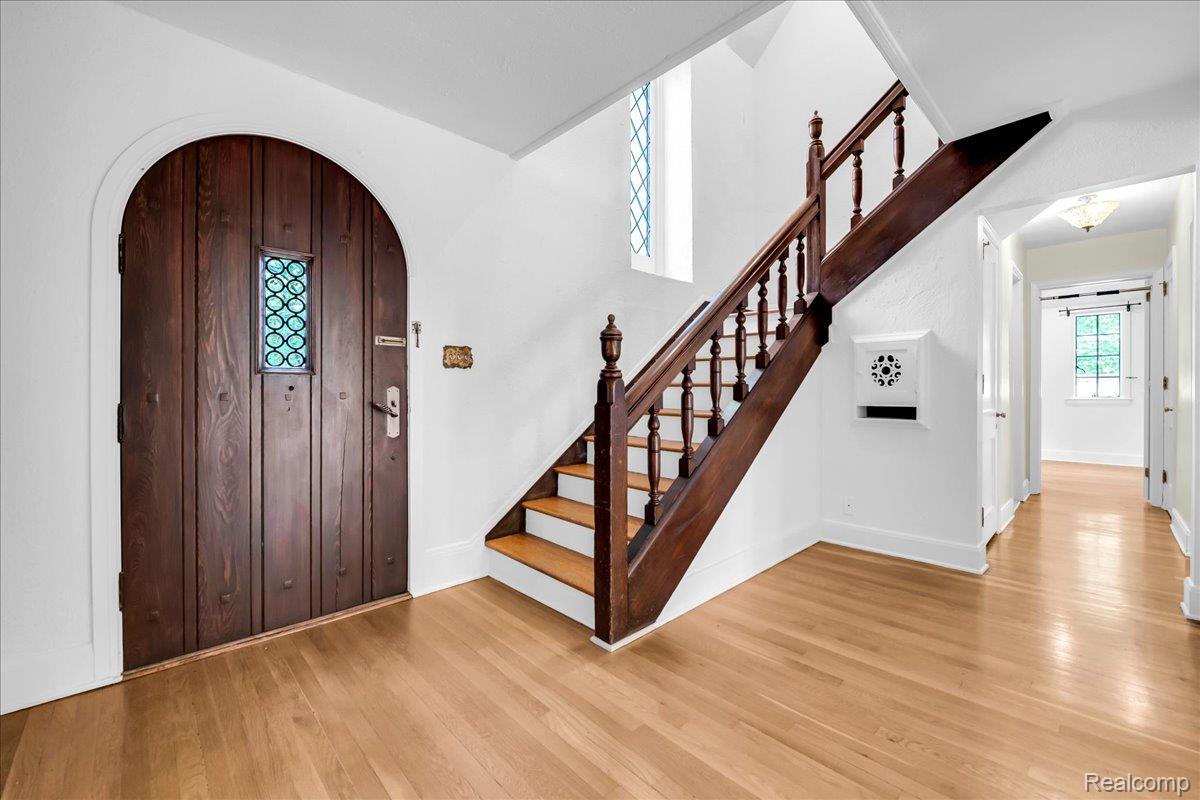 455 Linden Road