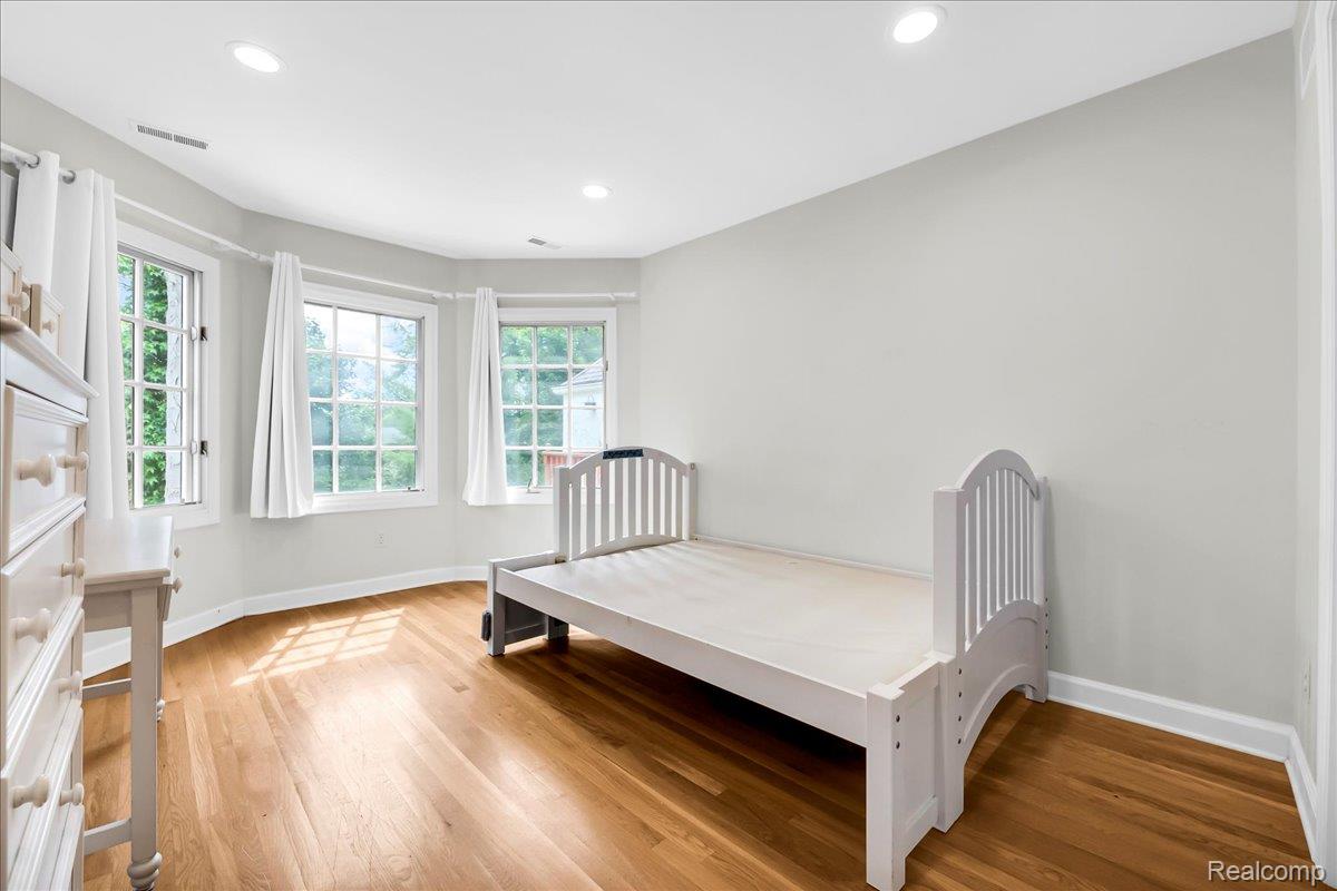 455 Linden Road