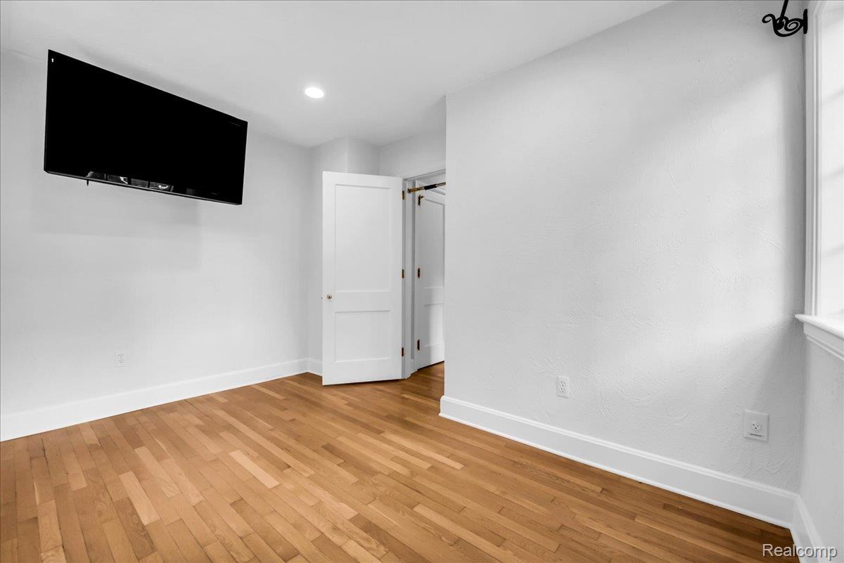 455 Linden Road