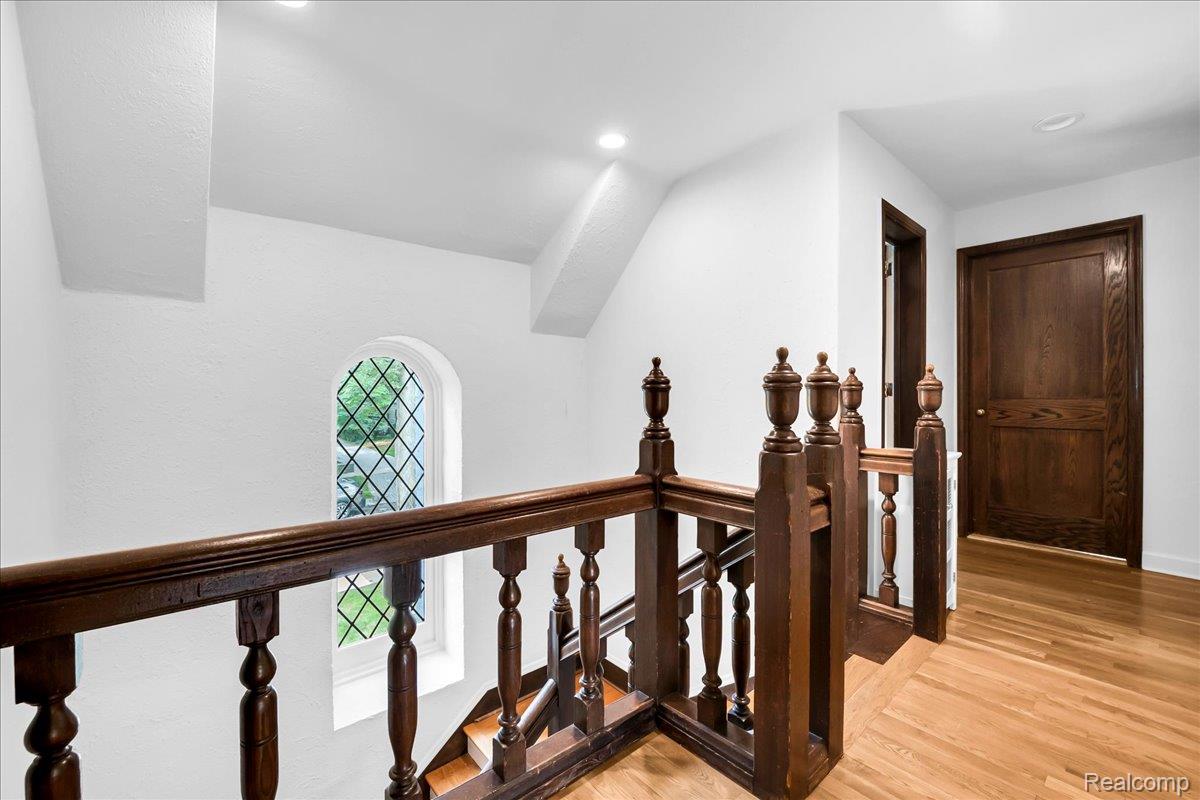 455 Linden Road