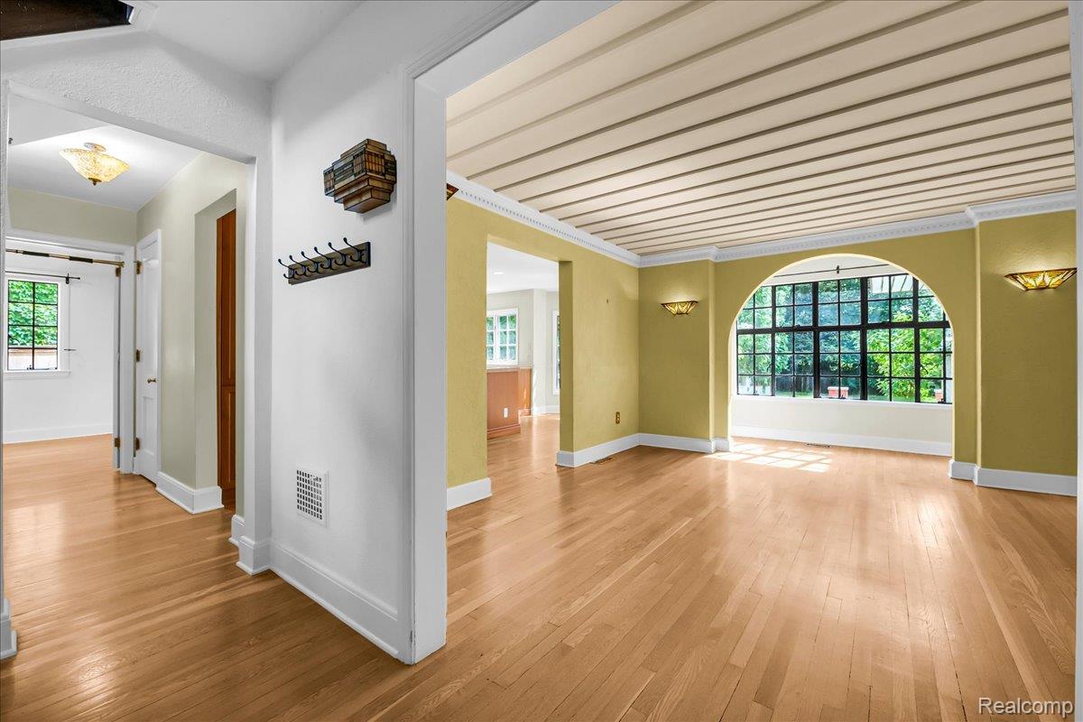 455 Linden Road