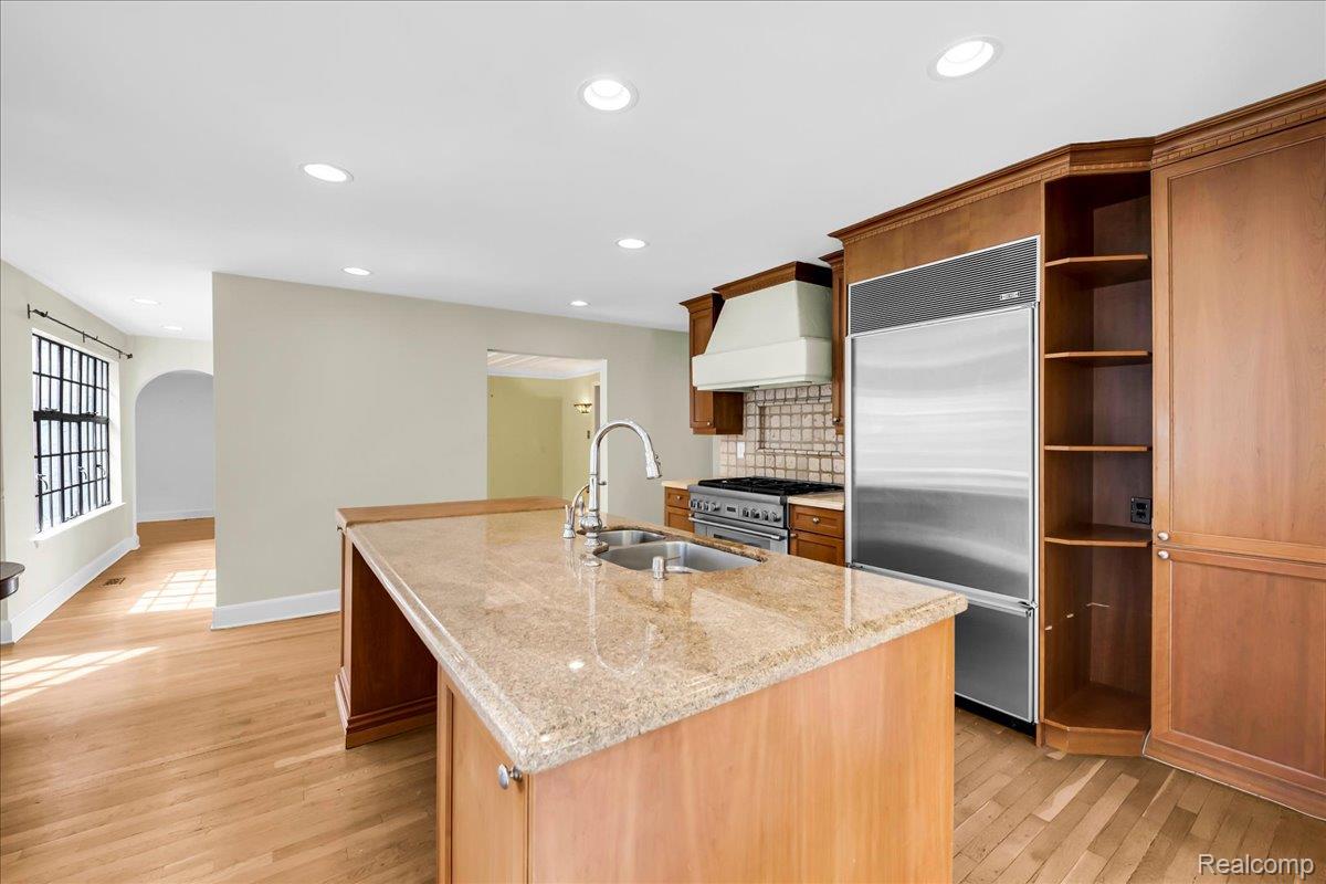 455 Linden Road