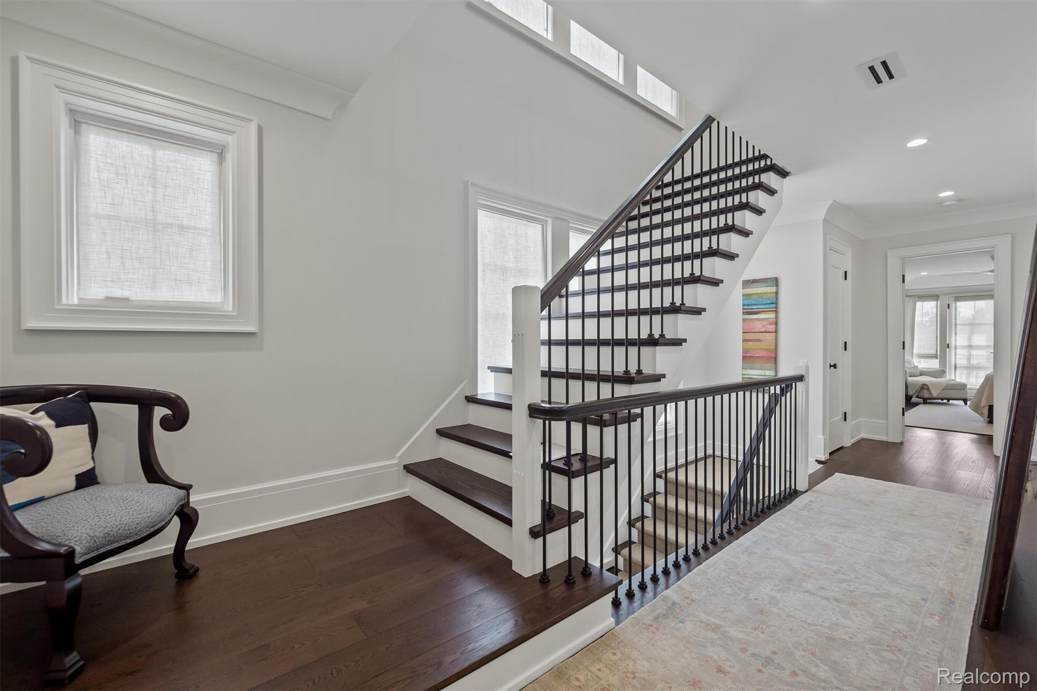615 W Brown Street