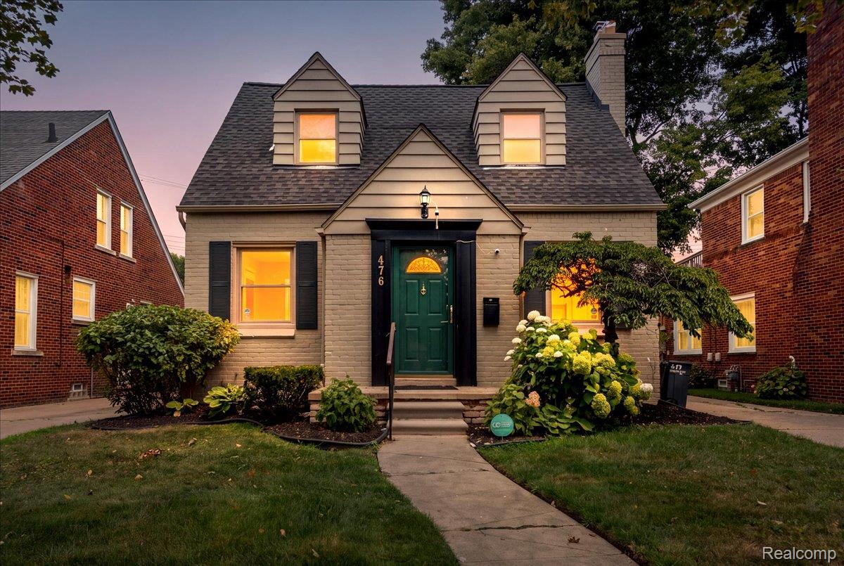 476 Touraine Road