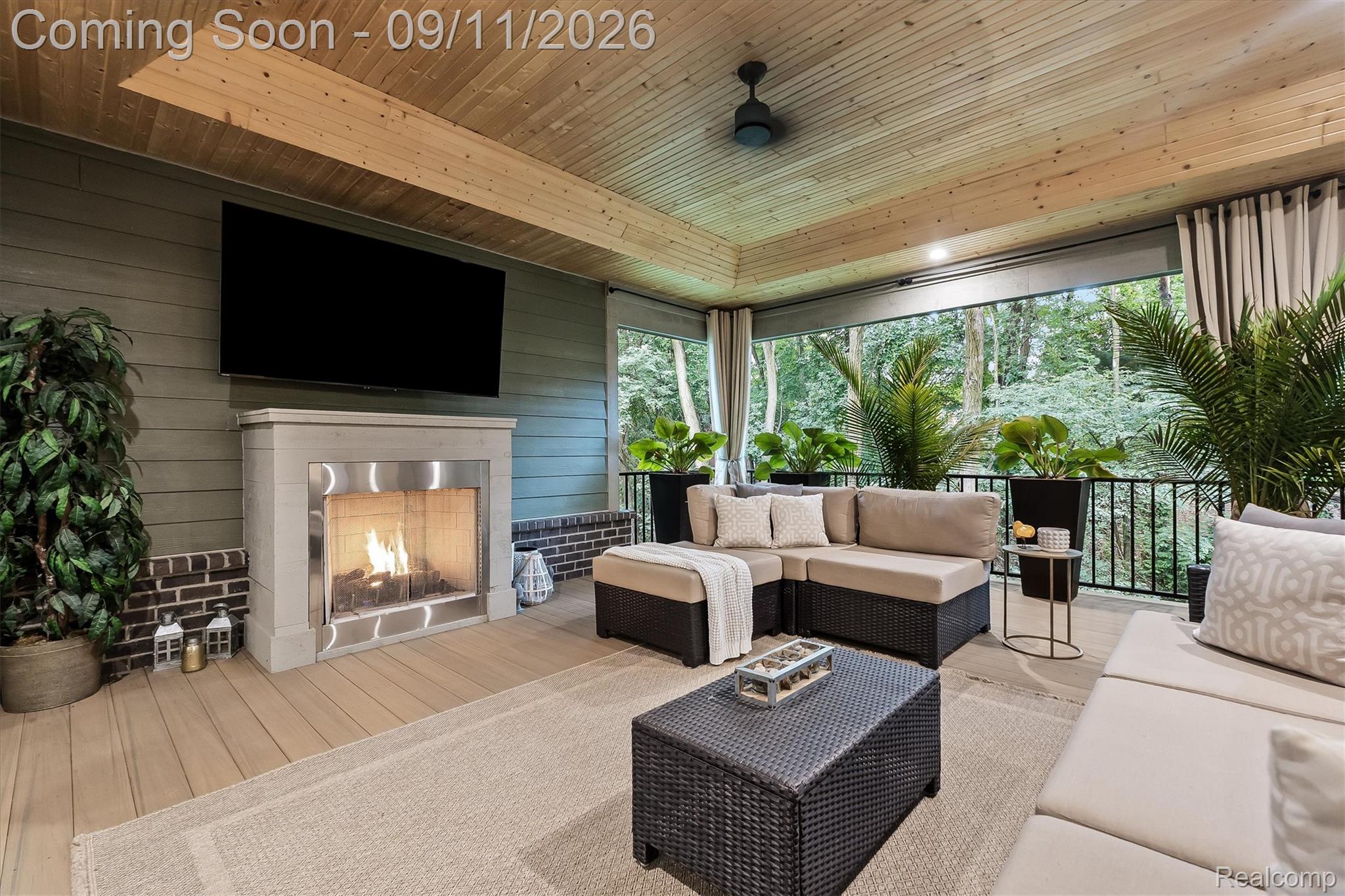 1220 Lacrosse Trail