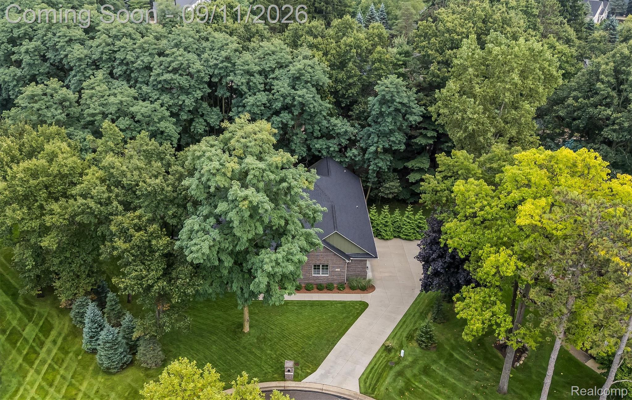 1220 Lacrosse Trail