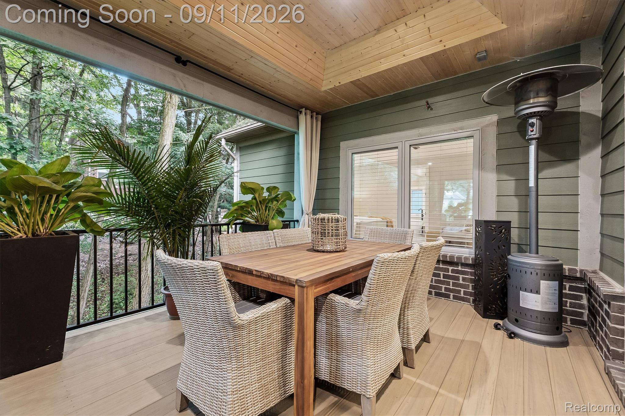 1220 Lacrosse Trail