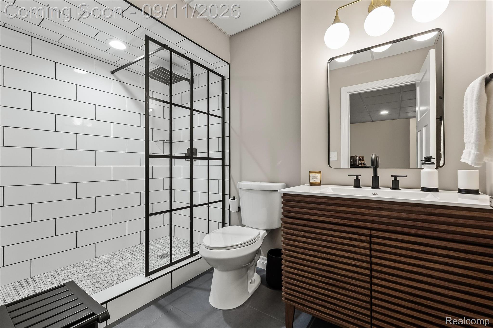 1220 Lacrosse Trail