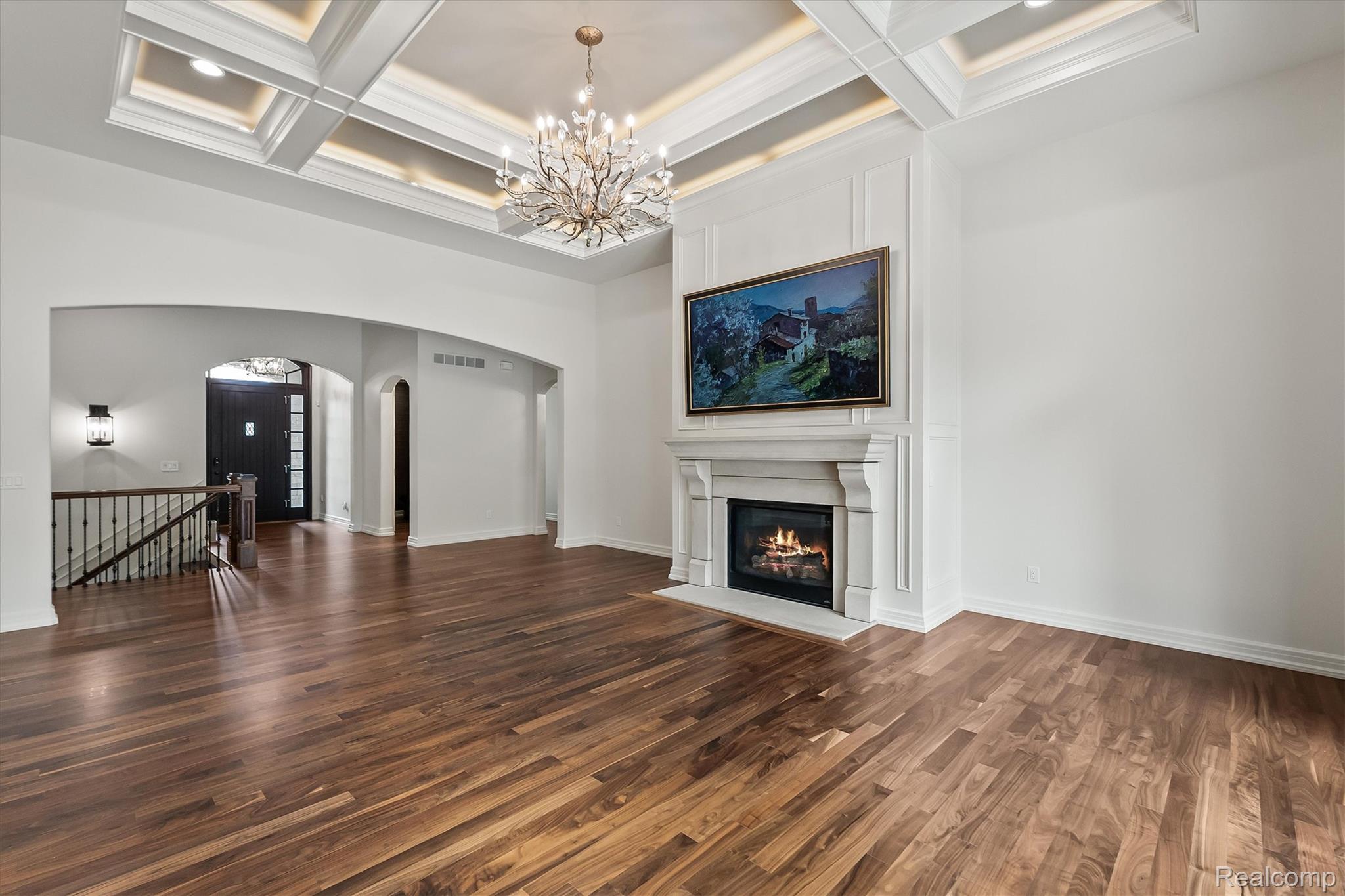 2475 Creekside Court