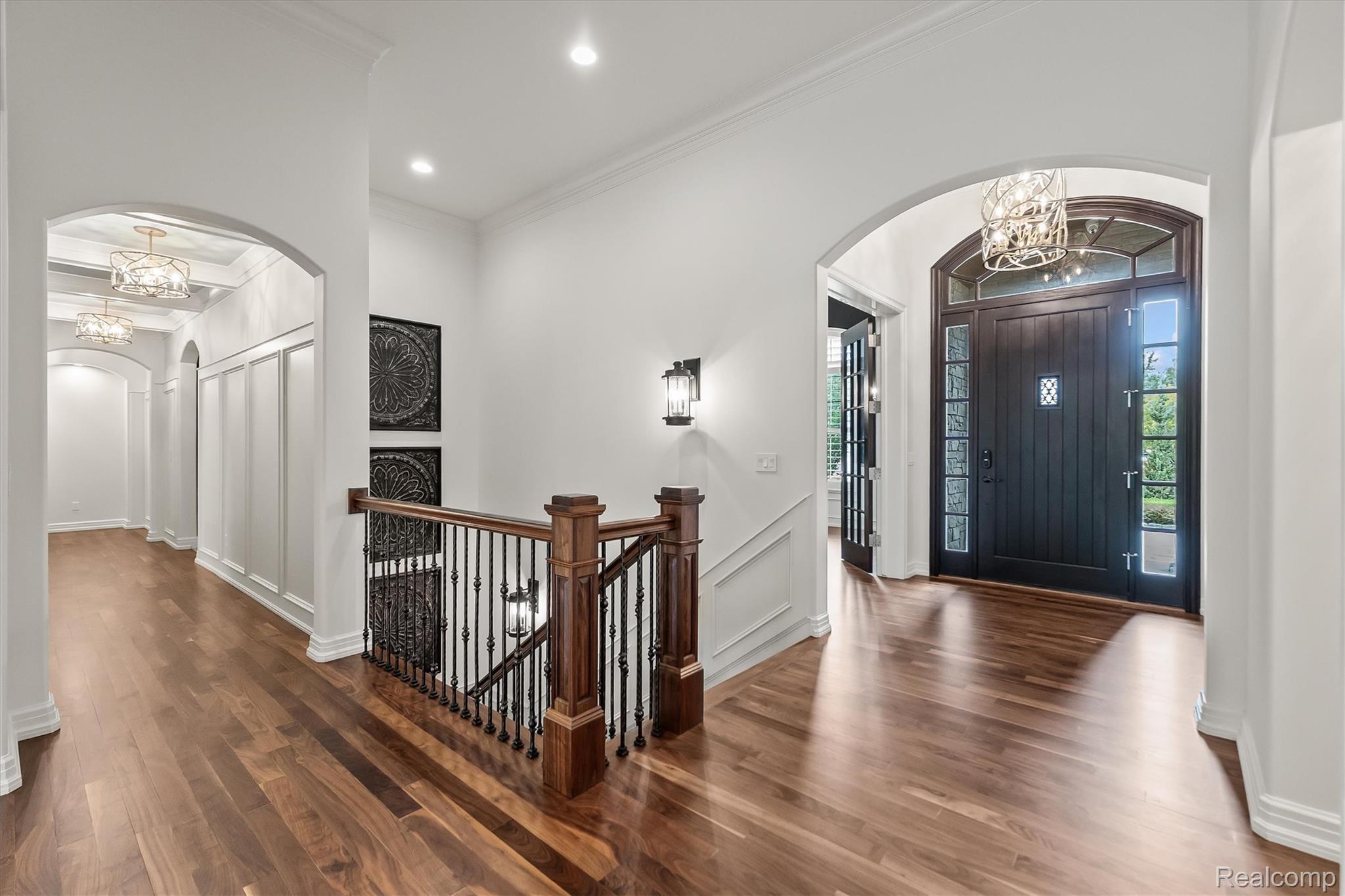 2475 Creekside Court