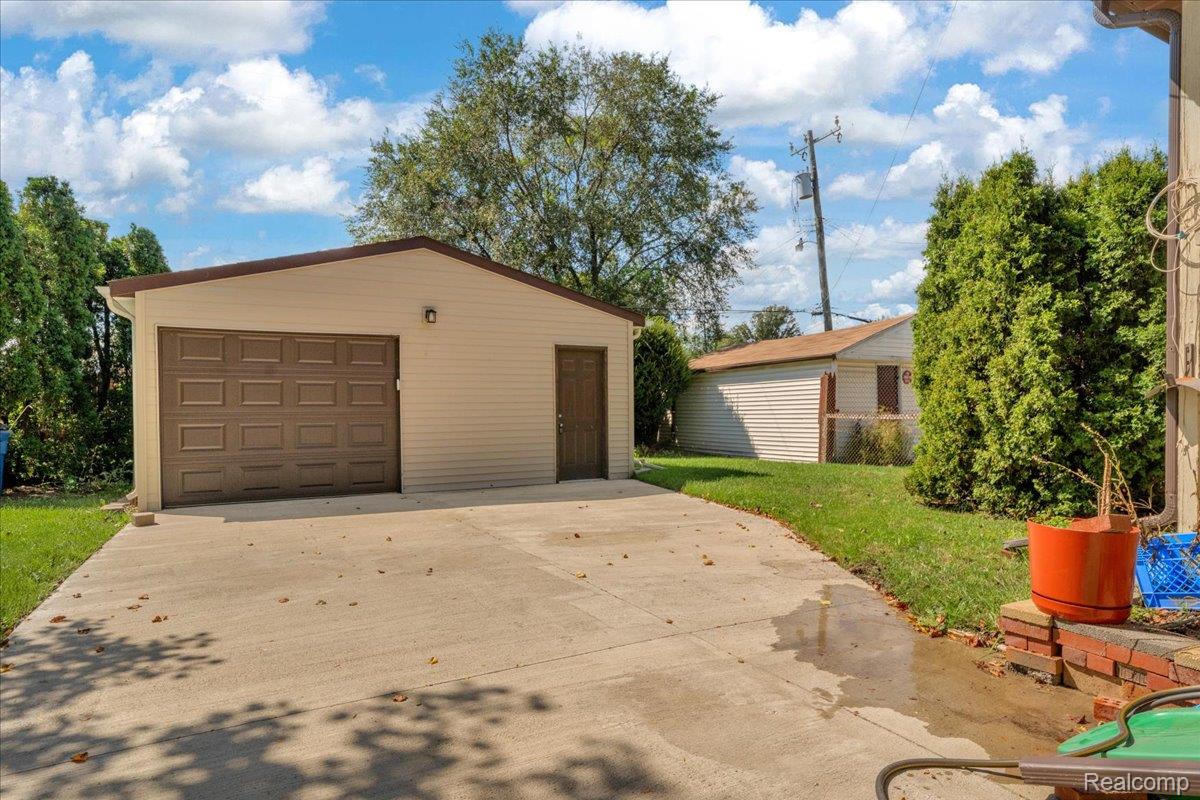 4639 52nd Street