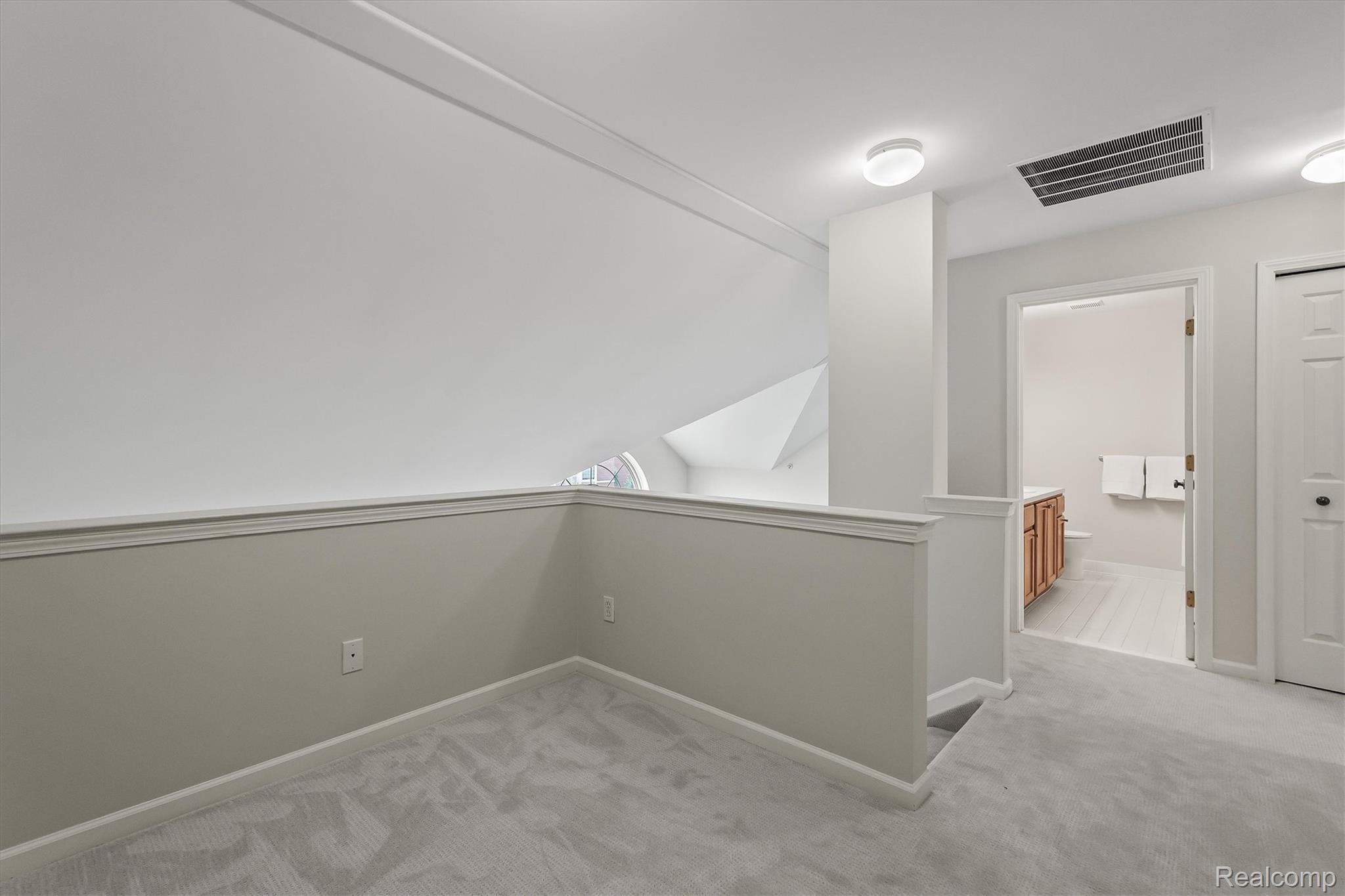 3276 Newbury Place Unit: 5