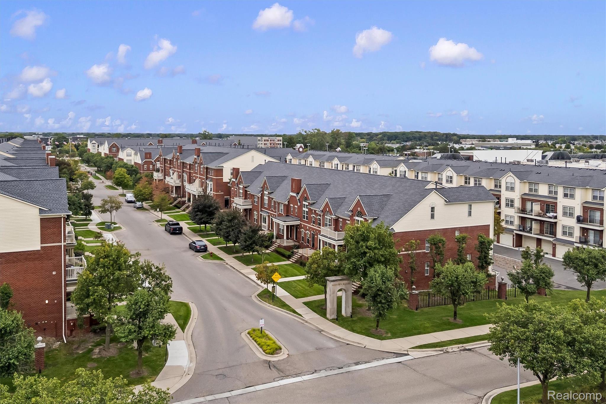 3276 Newbury Place Unit: 5