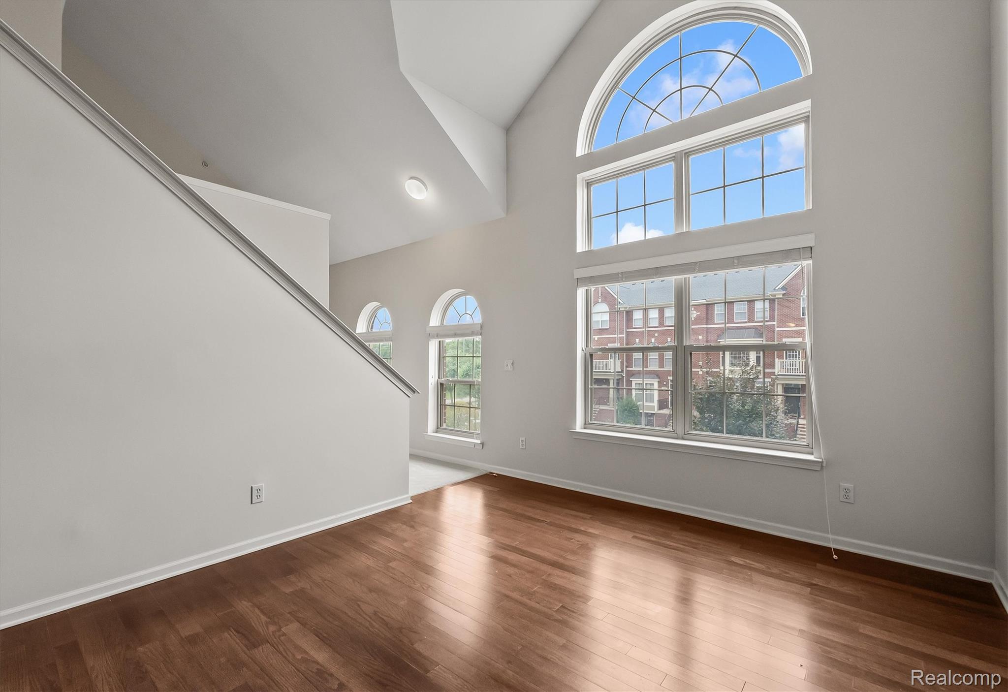 3276 Newbury Place Unit: 5