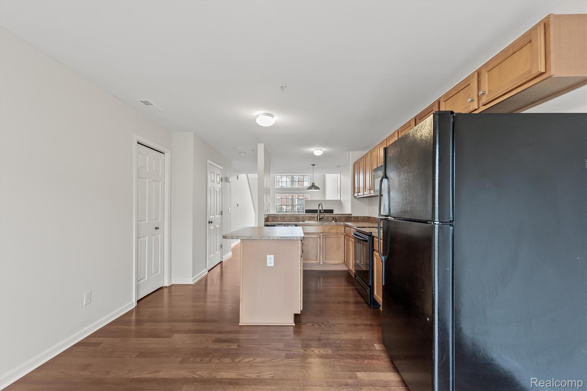 3276 Newbury Place Unit: 5
