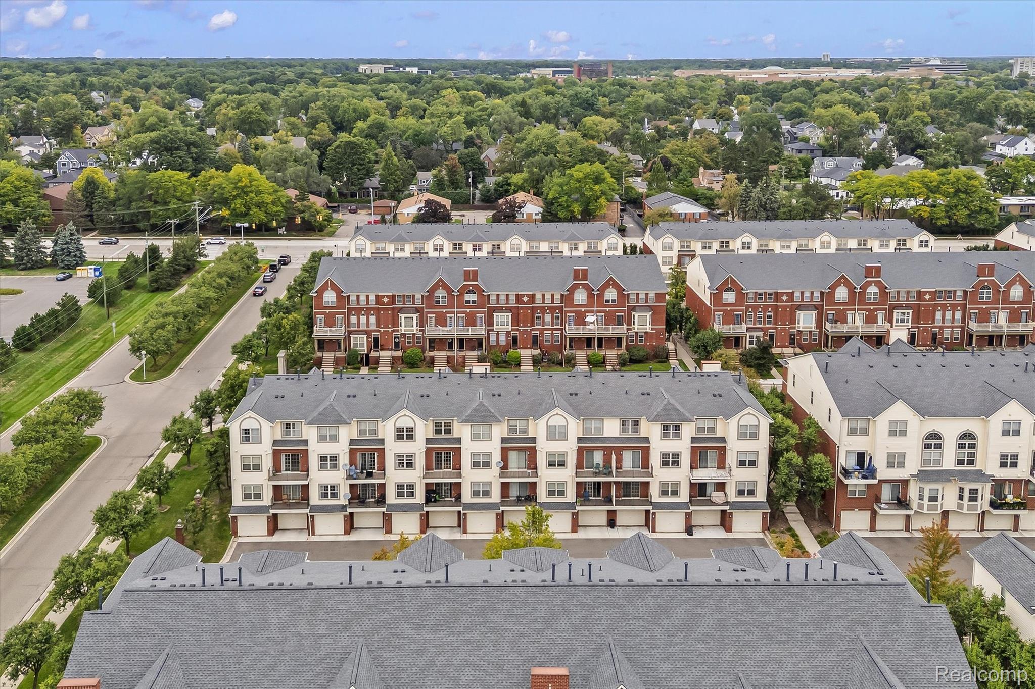 3276 Newbury Place Unit: 5