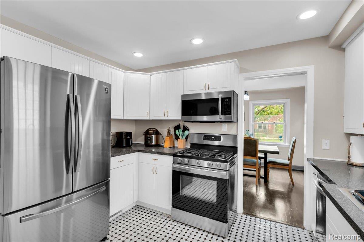 476 Touraine Road