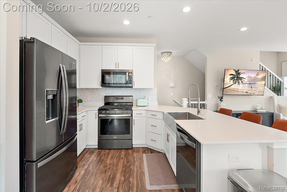 56681 Long Island Drive