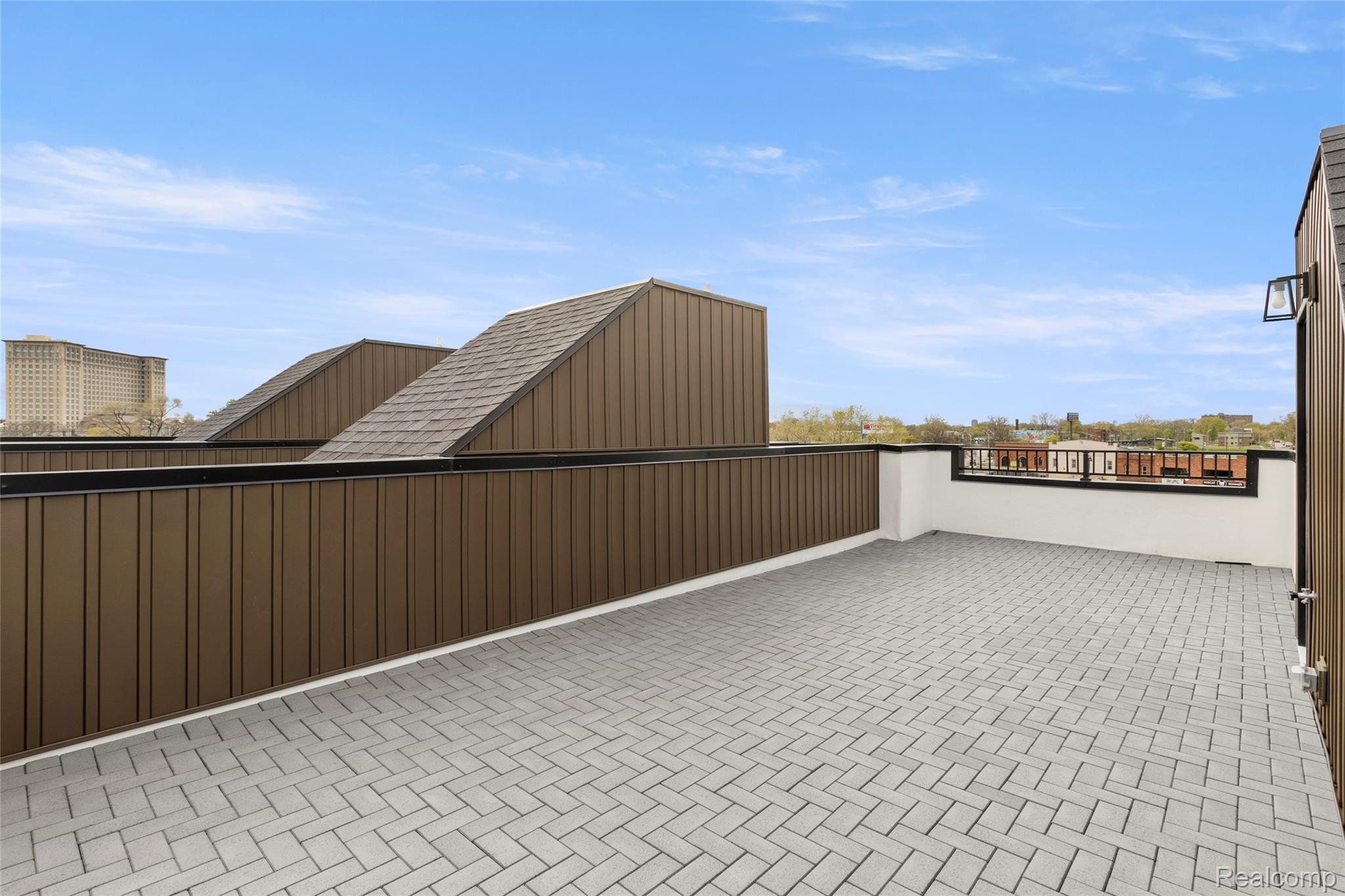 2037 11th Street Unit: 10