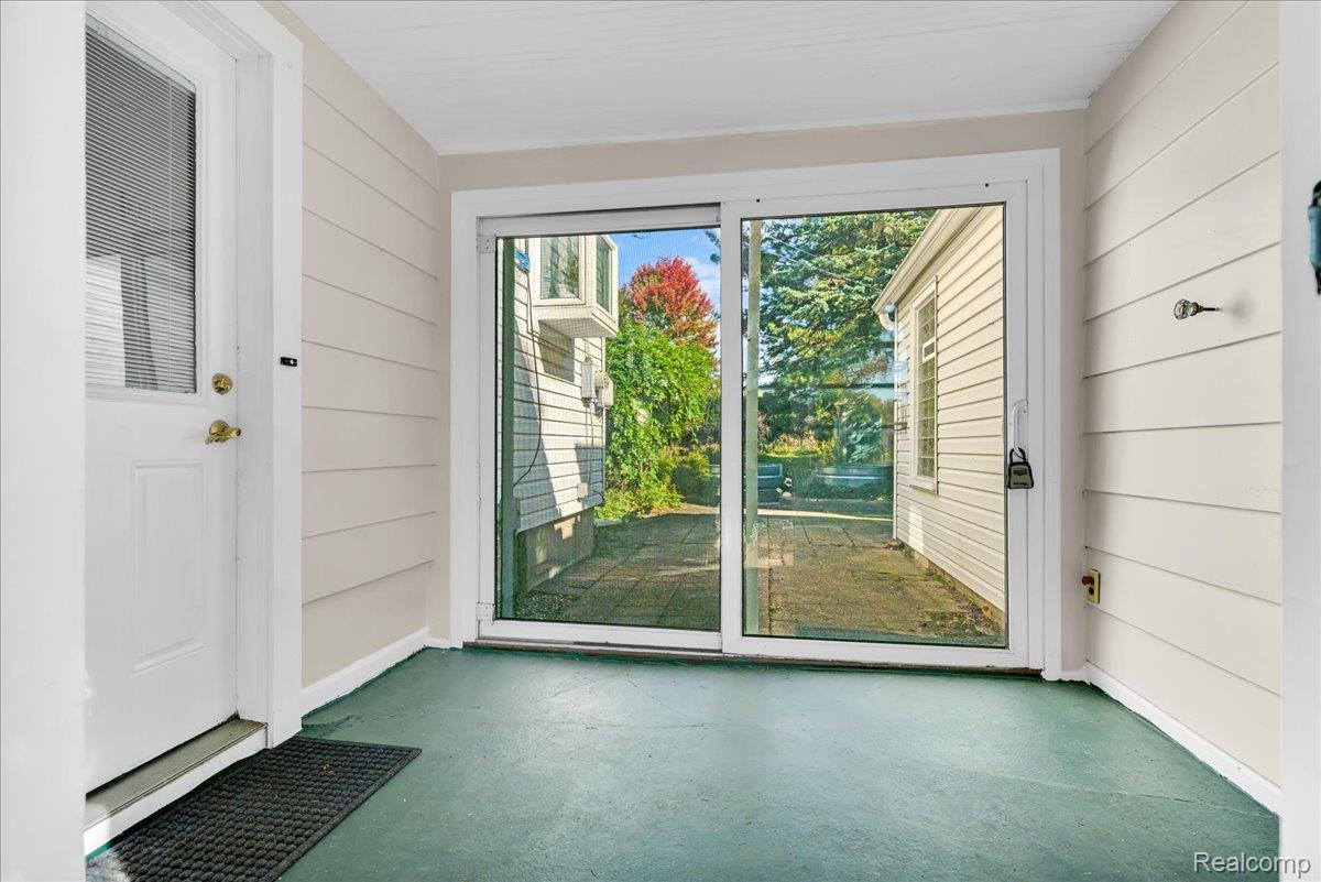 261 Preston Avenue