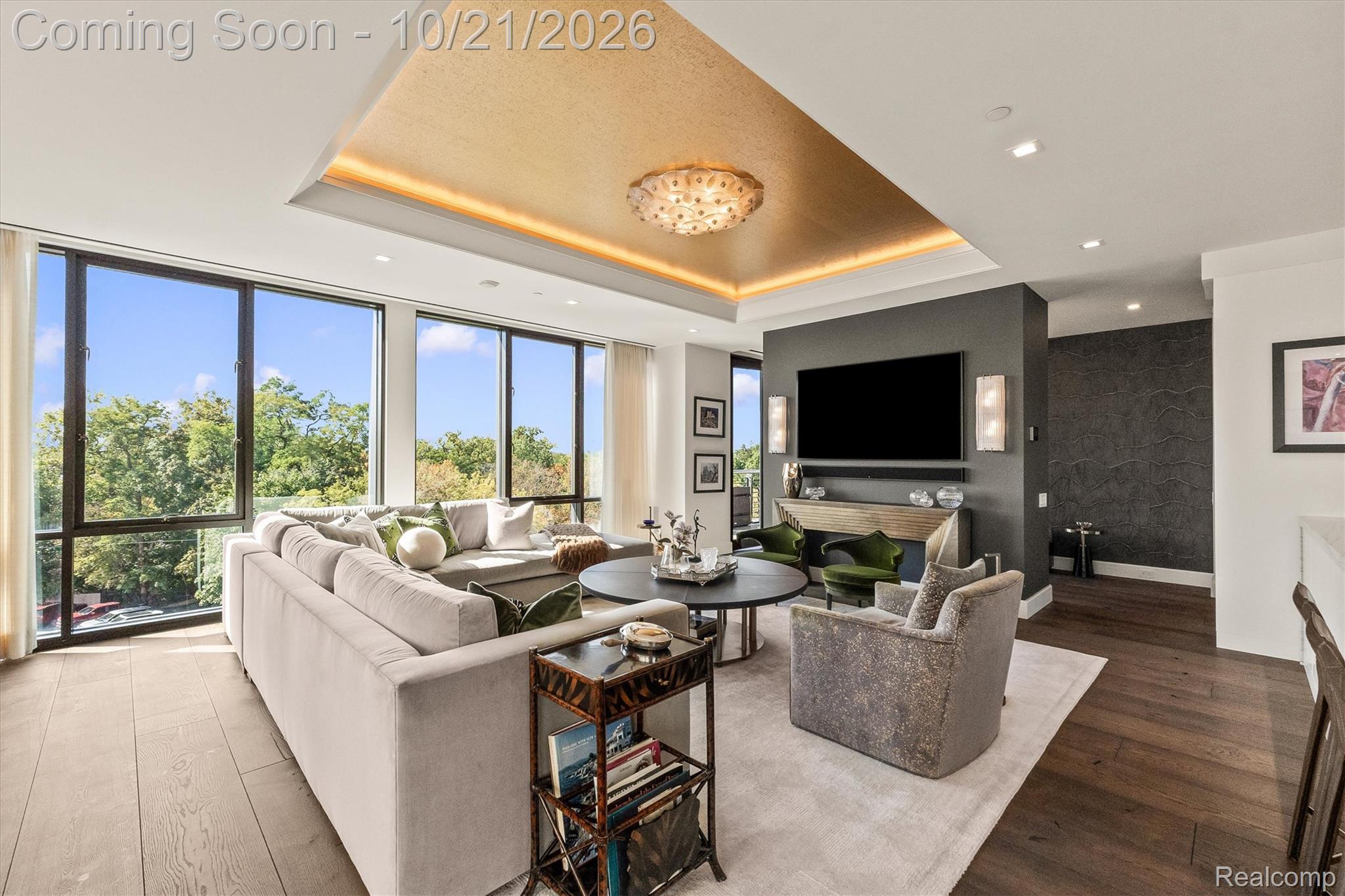 369 N Old Woodward Avenue Unit: 406