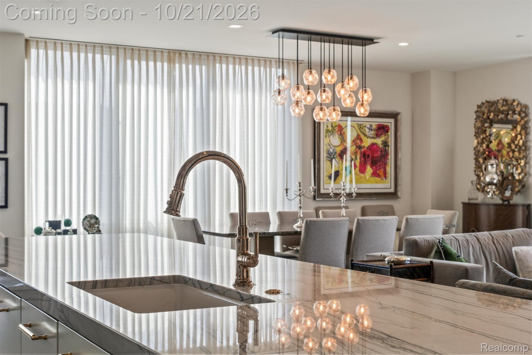 369 N Old Woodward Avenue Unit: 406