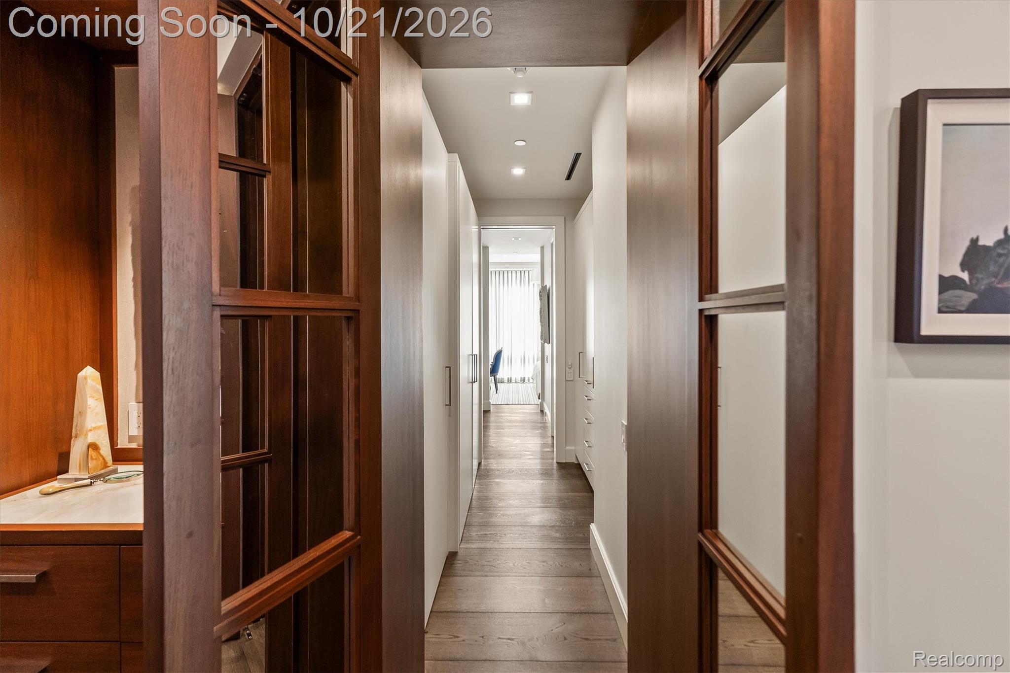 369 N Old Woodward Avenue Unit: 406
