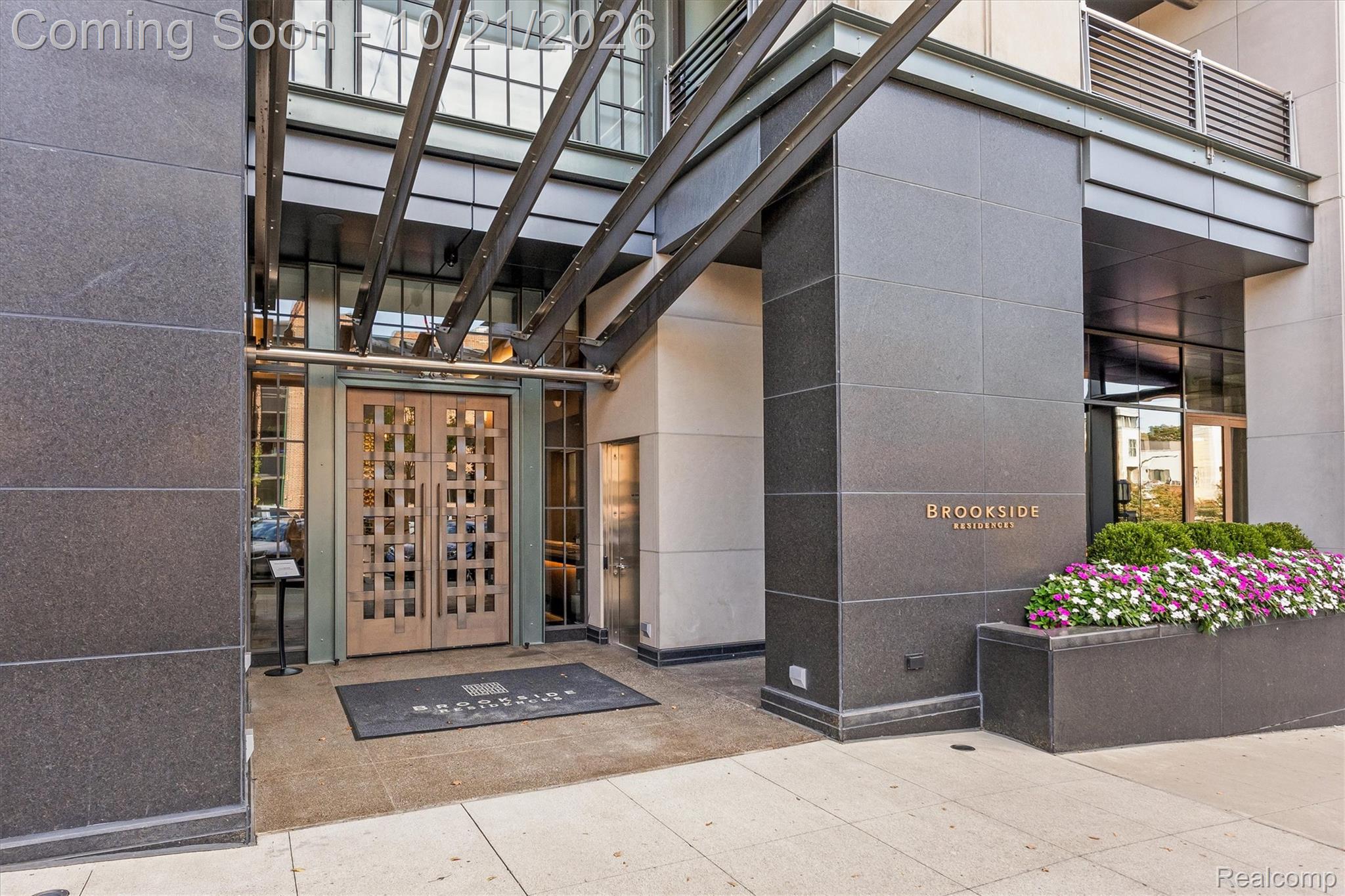 369 N Old Woodward Avenue Unit: 406