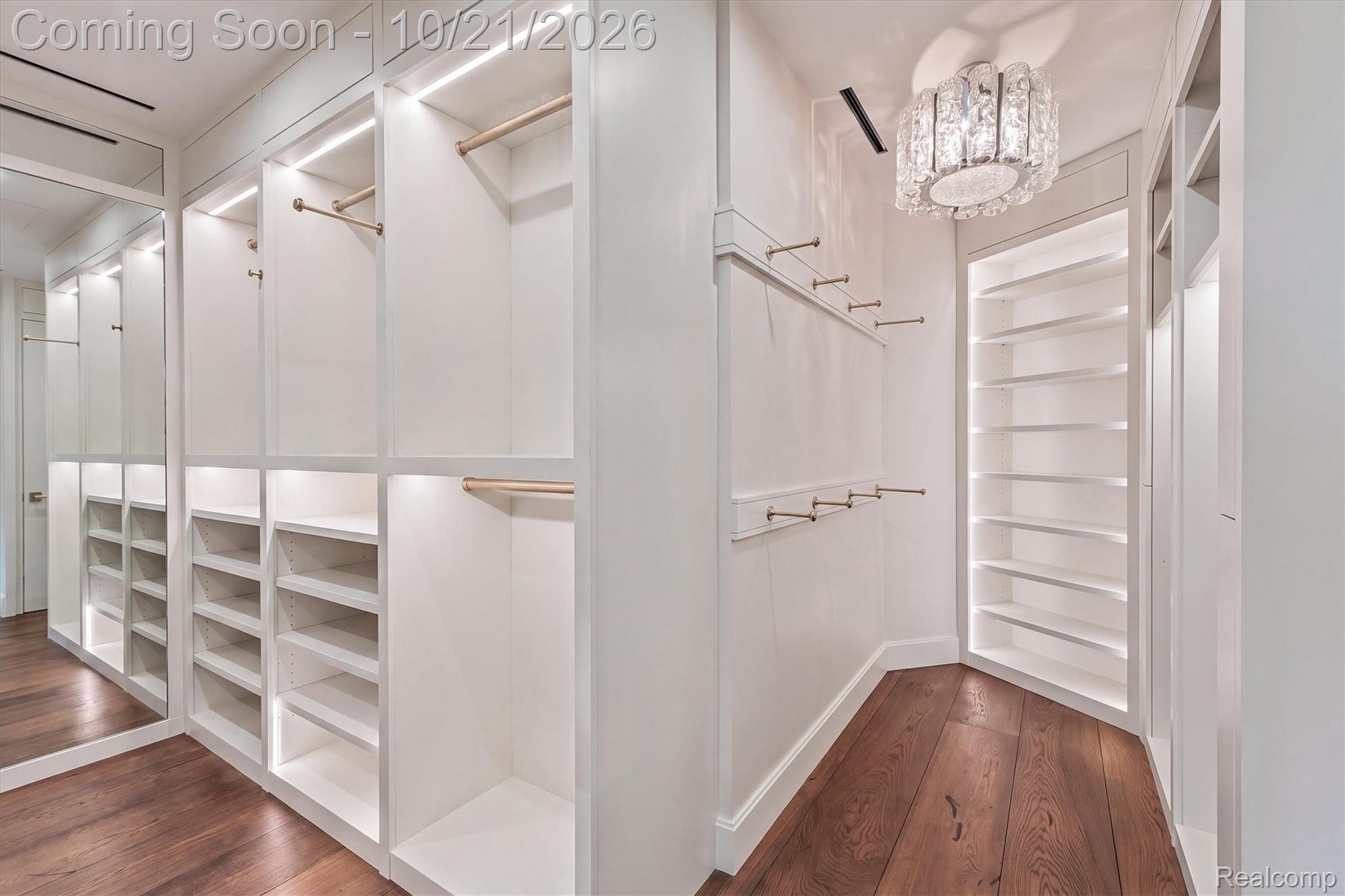 369 N Old Woodward Avenue Unit: 406