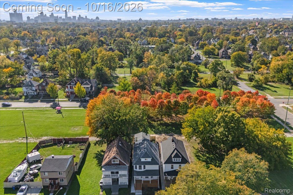 3061 Parker ST