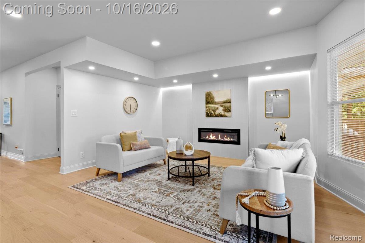 3061 Parker ST