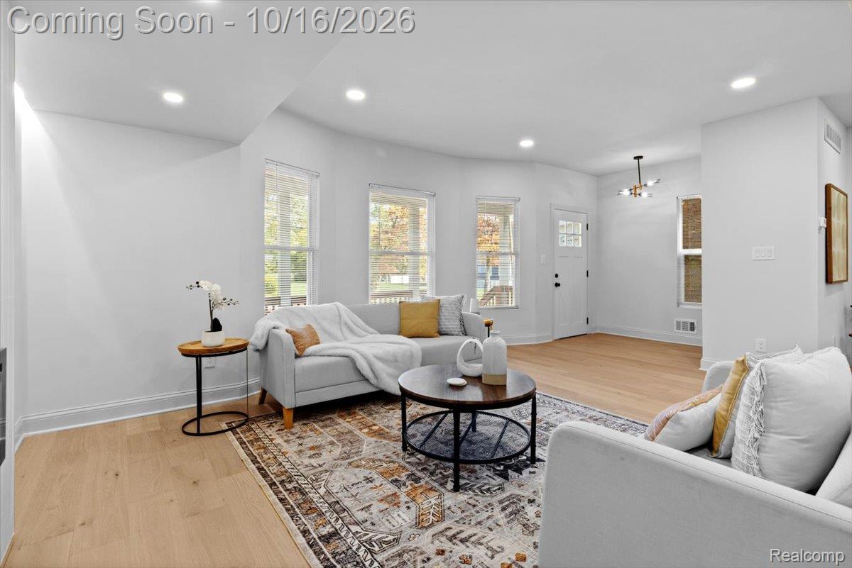 3061 Parker ST